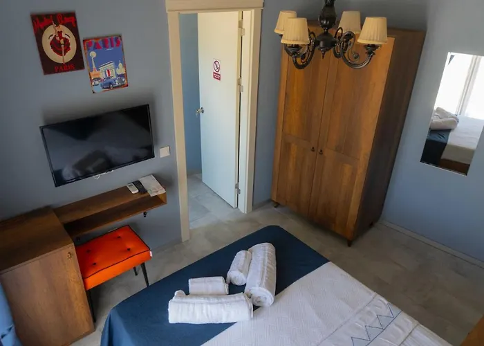 Cati Boutique Отель