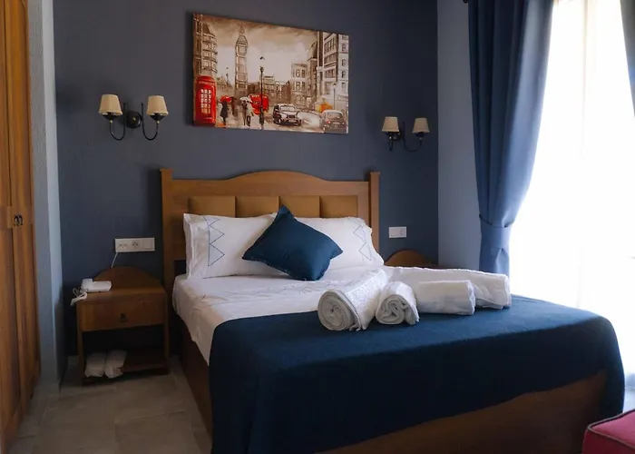 Cati Boutique Отель