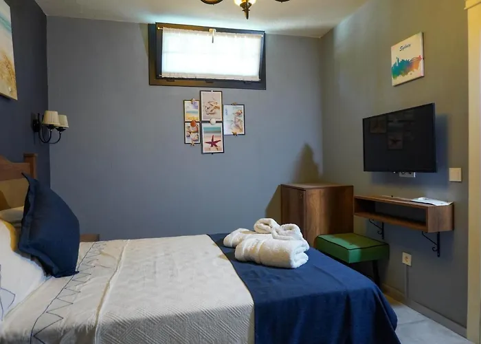 Отель Cati Boutique