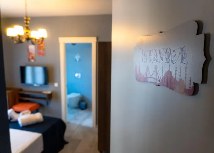 Cati Boutique Отель *